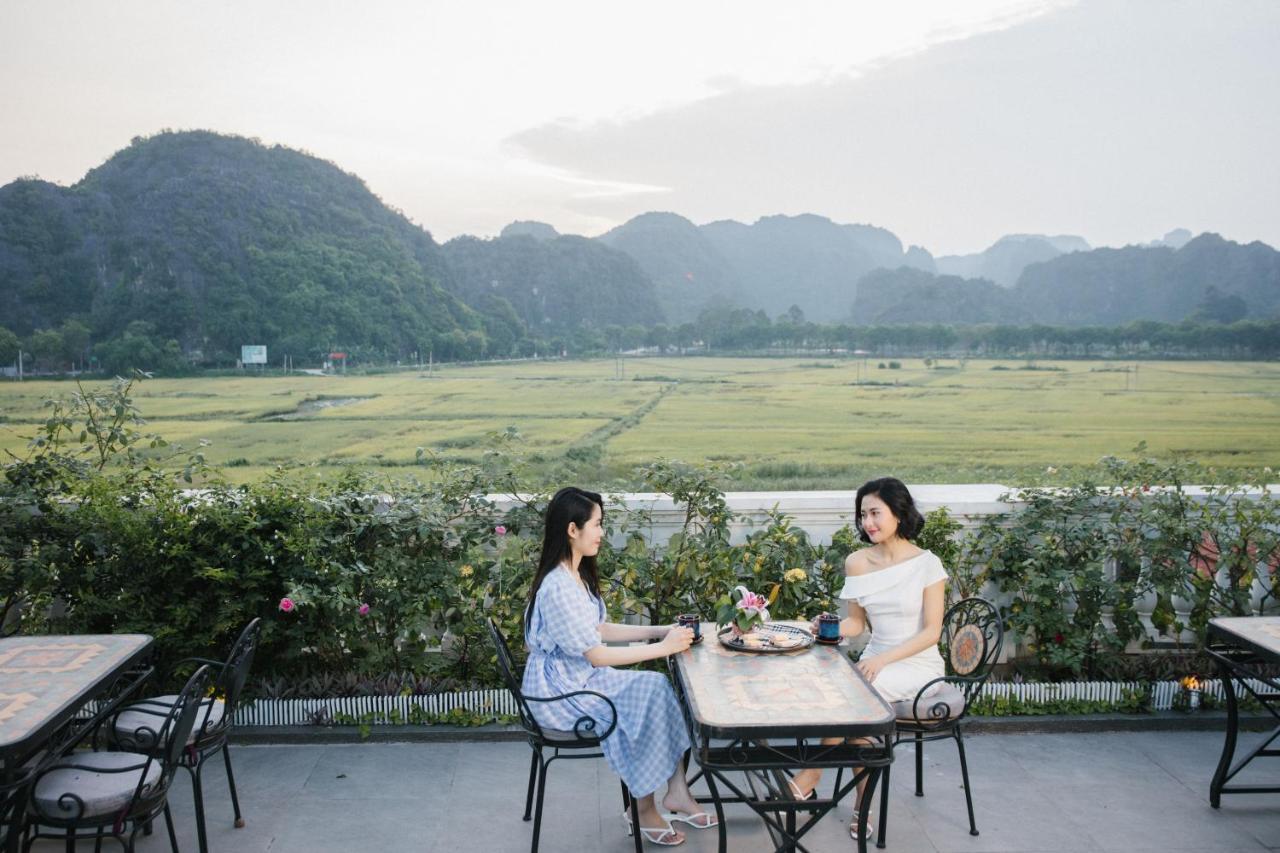 Liberty Hall Tam Coc Hotel & Villa Ninh Binh Exterior foto