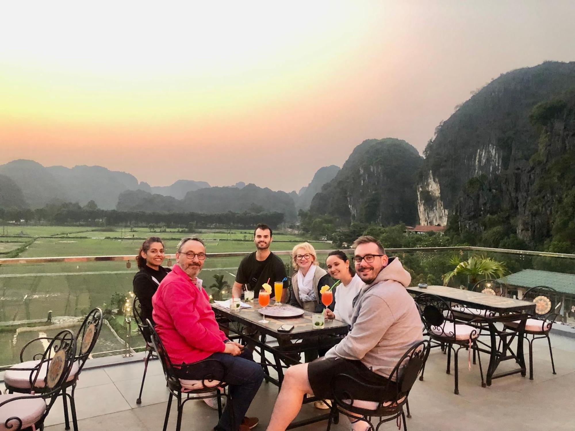 Liberty Hall Tam Coc Hotel & Villa Ninh Binh Exterior foto